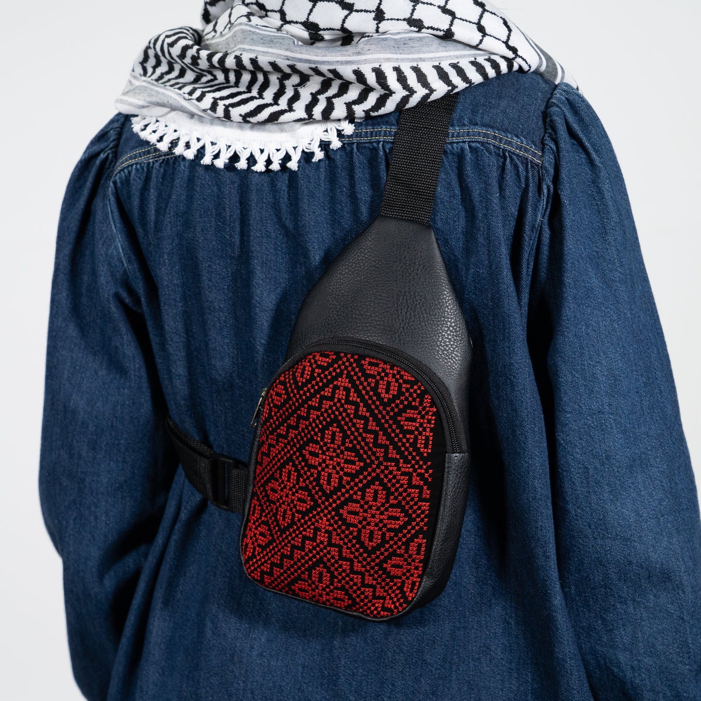 TATREEZ POUCH
